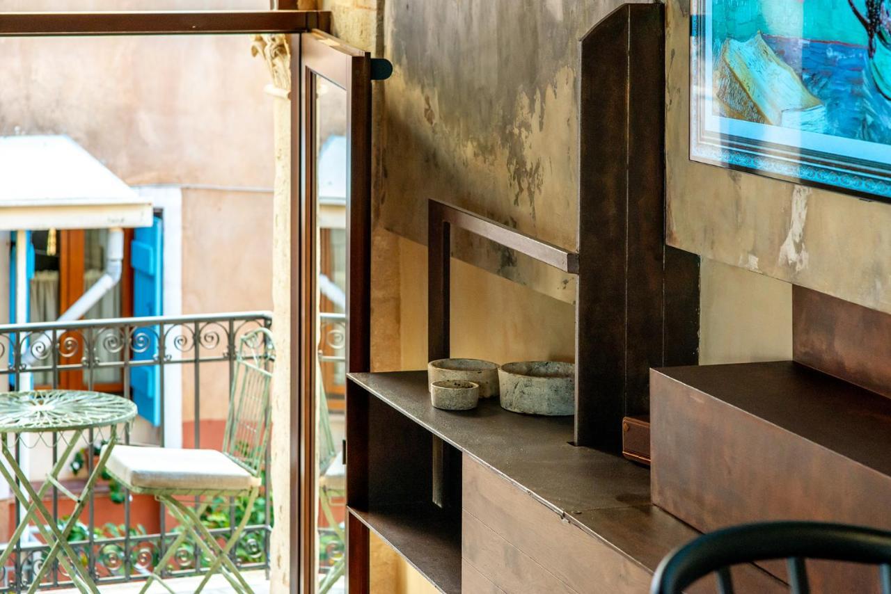الشقق الفندقية خانيافي  Oniros Residenza Vecchia المظهر الخارجي الصورة